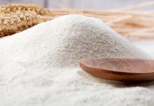Extending the shelf life of flour with vacuum packaging