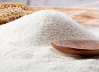 Extending the shelf life of flour with vacuum packaging